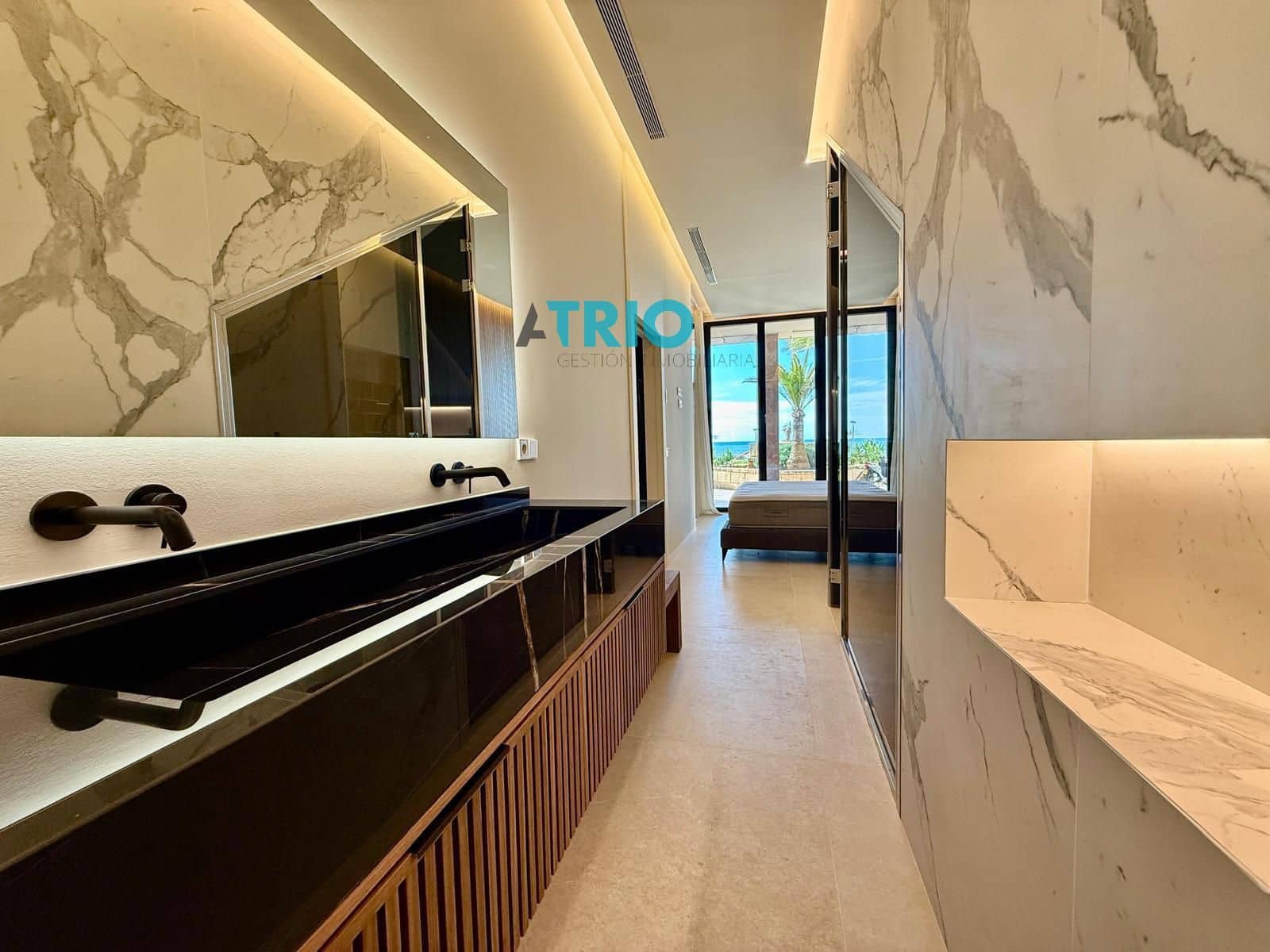 2 bedroom Flat for rent in Portixol with garage - € 4,500 (Ref: 9588372)