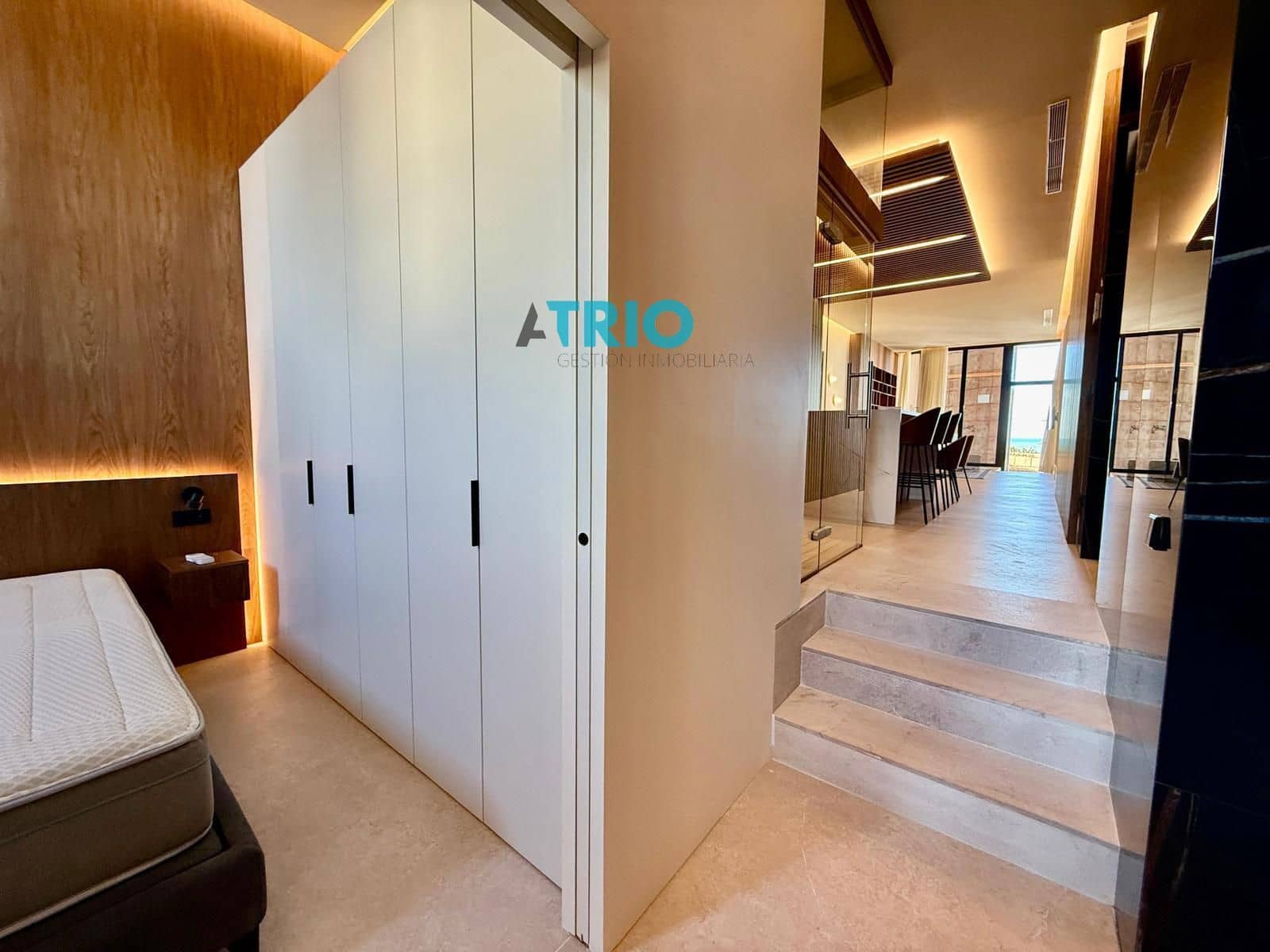 2 bedroom Flat for rent in Portixol with garage - € 4,500 (Ref: 9588372)