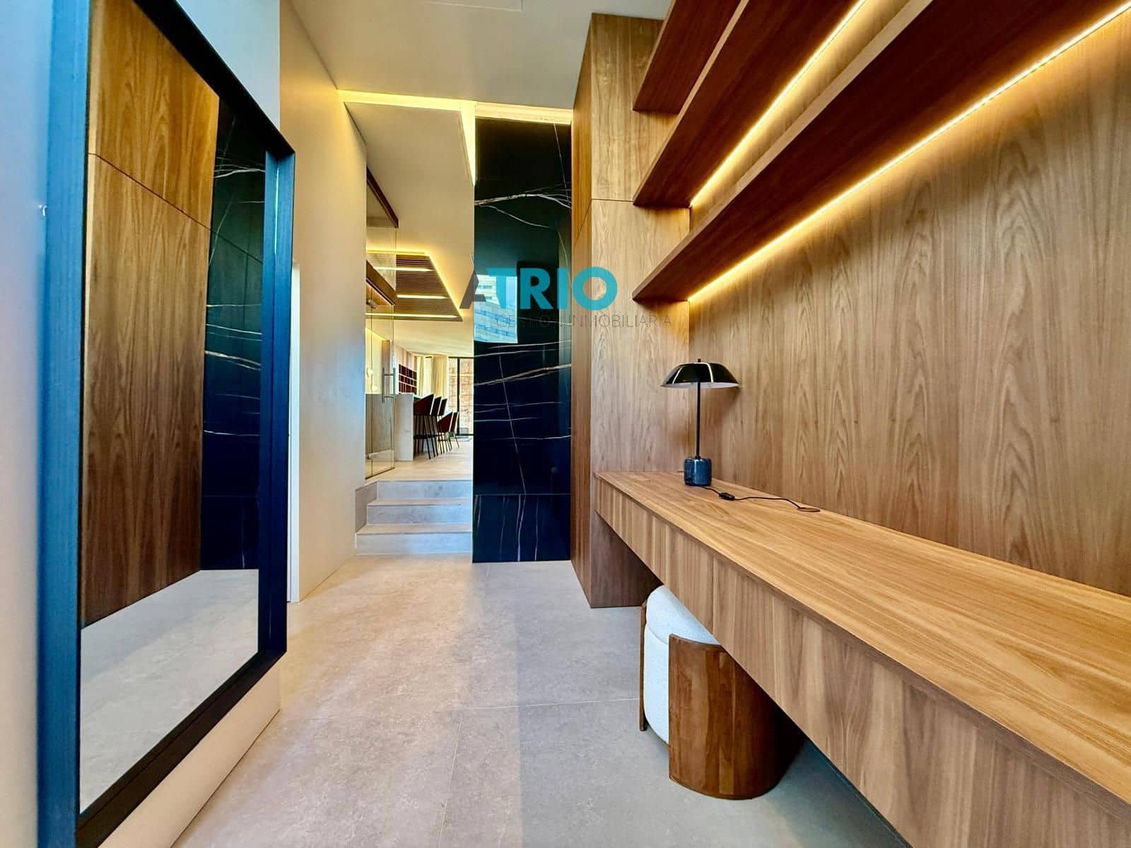 2 bedroom Flat for rent in Portixol with garage - € 4,500 (Ref: 9588372)