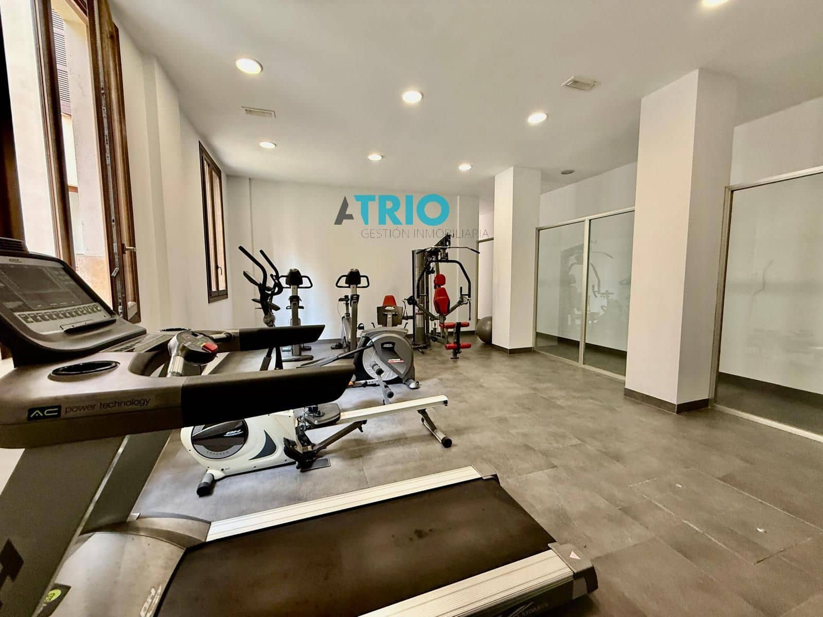 1 soveværelse Lejlighed til leje i Palma de Mallorca med garage - € 1.400 (Ref: 9593185)