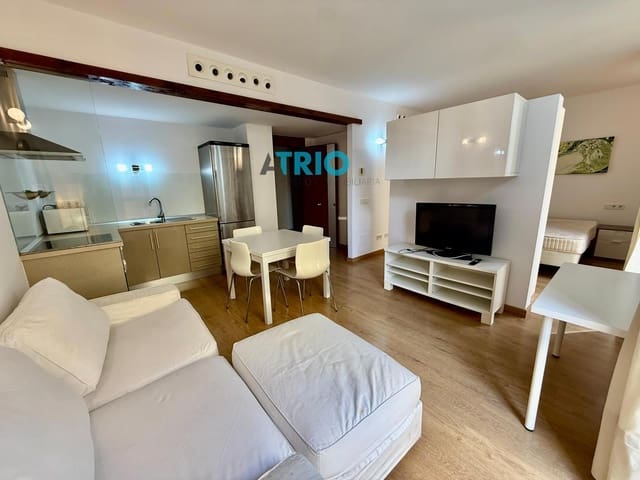 1 slaapkamer Flat te huur in Palma de Mallorca met garage - € 1.400 (Ref: 9593185)