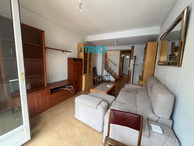 2 soverom Hus til salgs i Burgos by med svømmebasseng garasje - € 180 000 (Ref: 9598425)