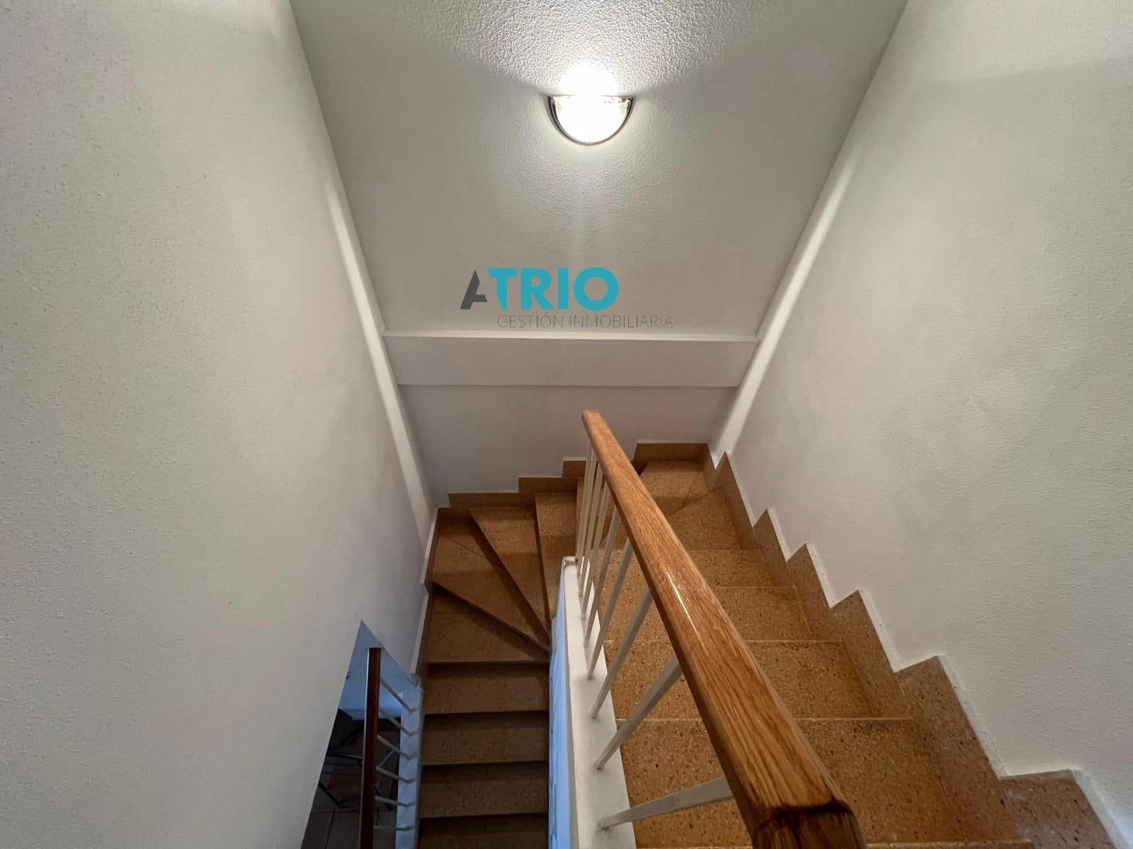 2 soverom Hus til salgs i Burgos by med svømmebasseng garasje - € 180 000 (Ref: 9598425)