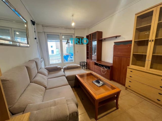 2 soverom Hus til salgs i Burgos by med svømmebasseng garasje - € 180 000 (Ref: 9598425)