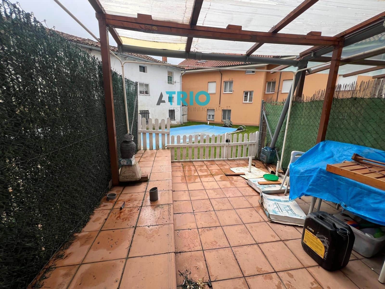 2 soverom Hus til salgs i Burgos by med svømmebasseng garasje - € 180 000 (Ref: 9598425)