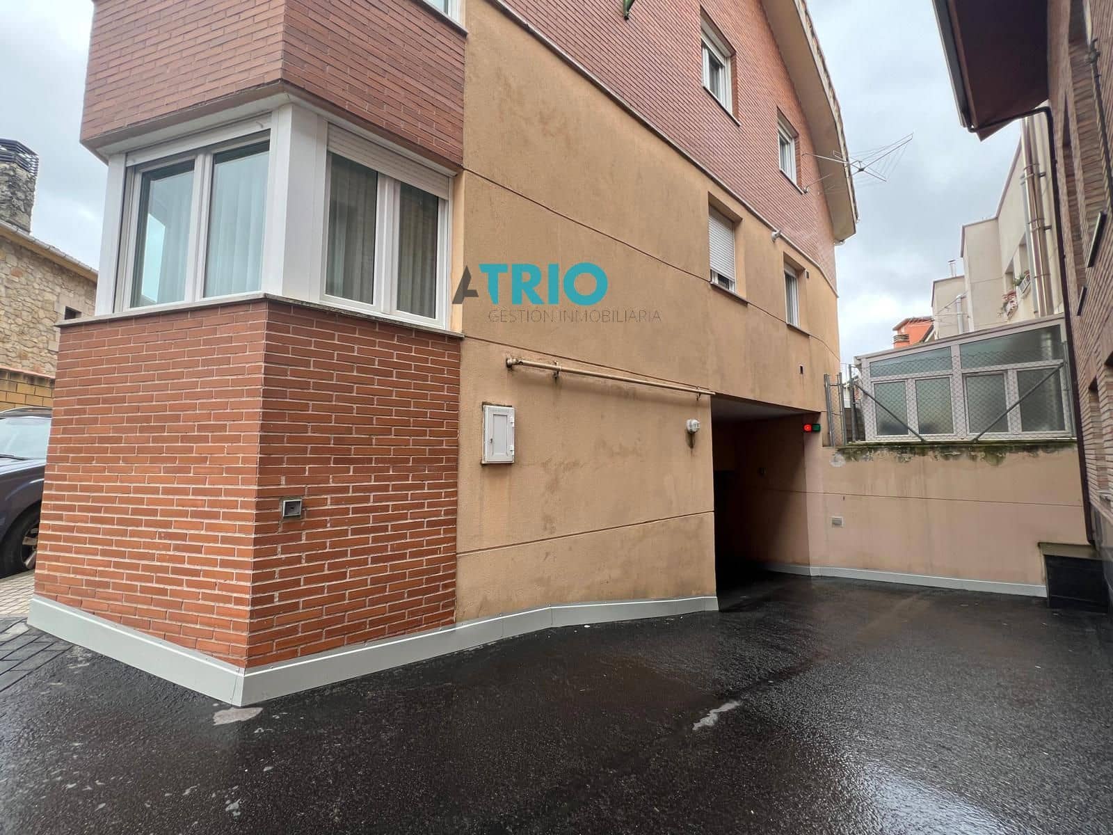 2 soverom Hus til salgs i Burgos by med svømmebasseng garasje - € 180 000 (Ref: 9598425)