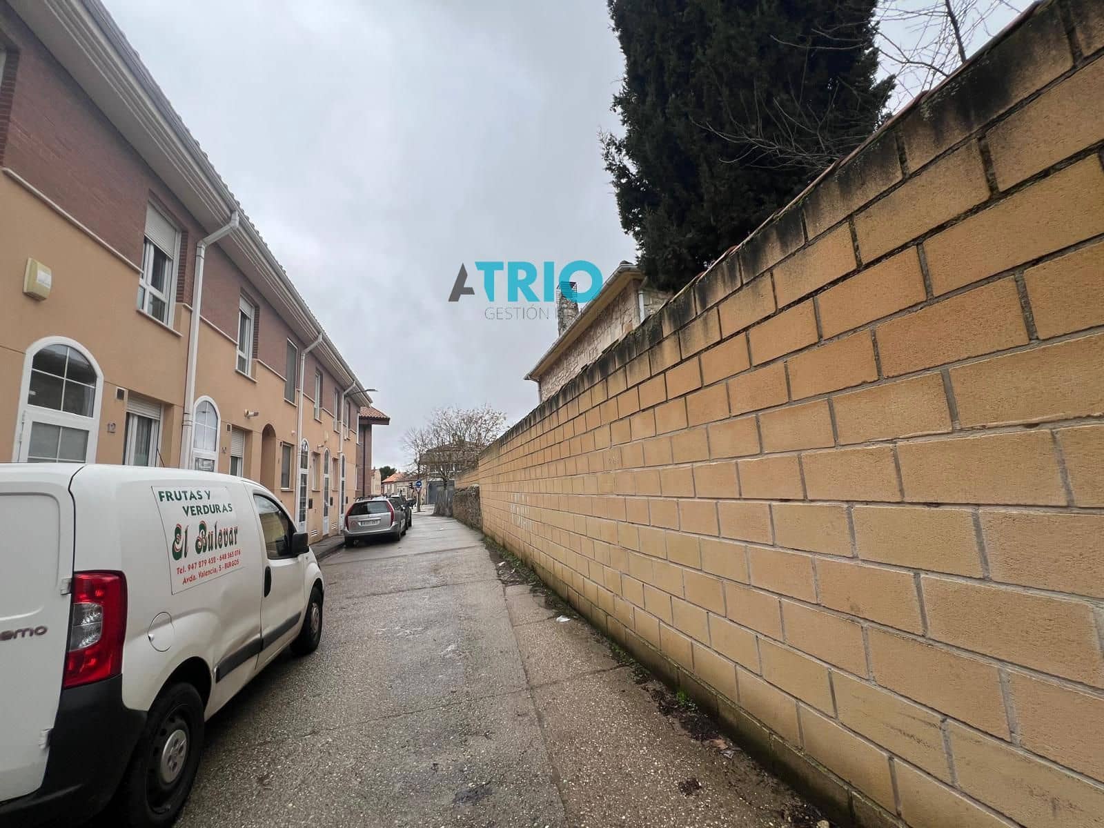 2 soverom Hus til salgs i Burgos by med svømmebasseng garasje - € 180 000 (Ref: 9598425)