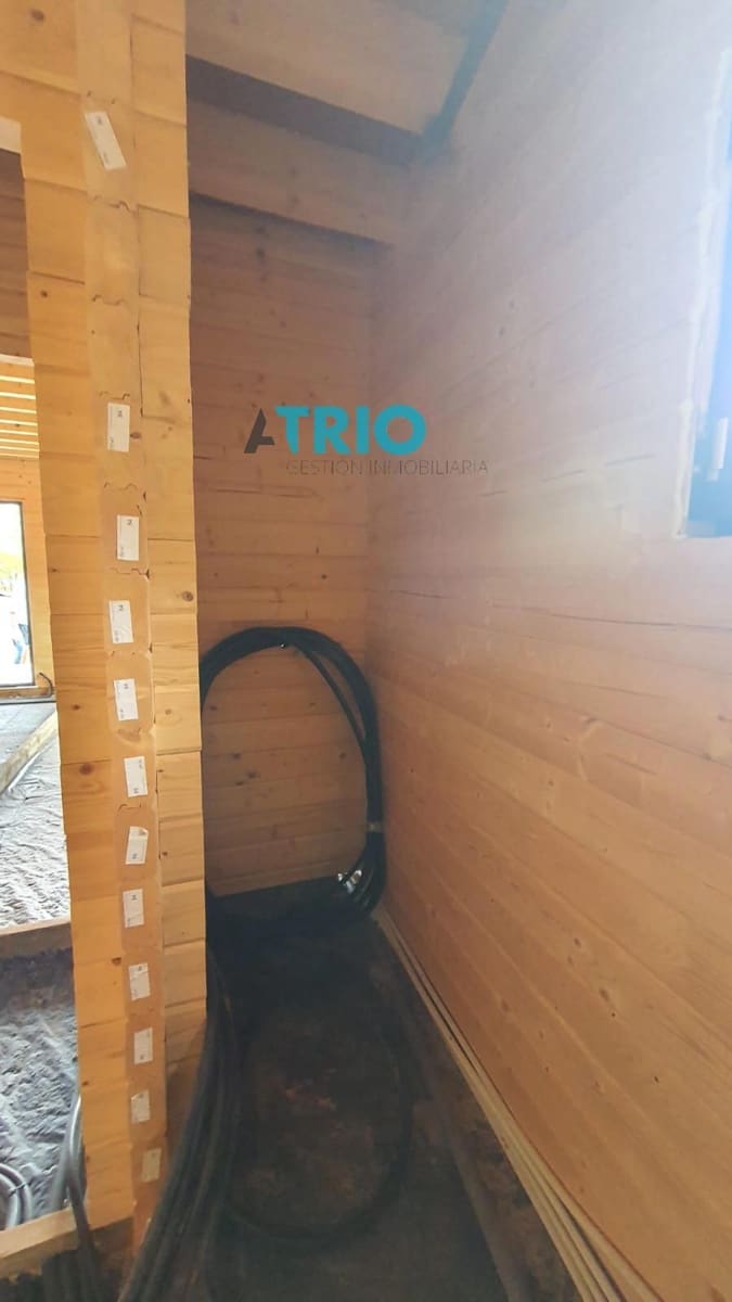 2 makuuhuone Huvila myytävänä paikassa Arcos mukana 
autotalli - 210 000 € (Ref: 9645867)