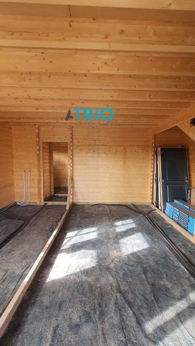 2 makuuhuone Huvila myytävänä paikassa Arcos mukana 
autotalli - 210 000 € (Ref: 9645867)