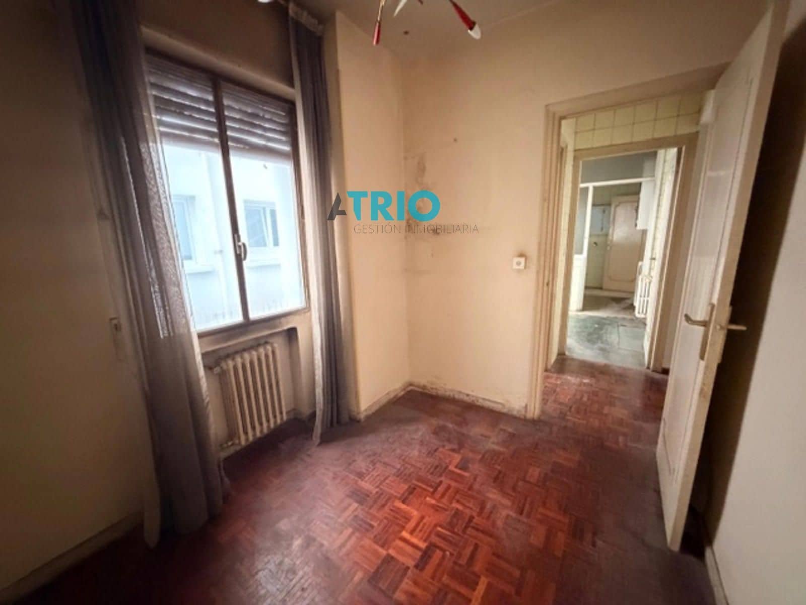 Ático de 5 habitaciones en Burgos ciudad en venta - 340.000 € (Ref: 9654501)