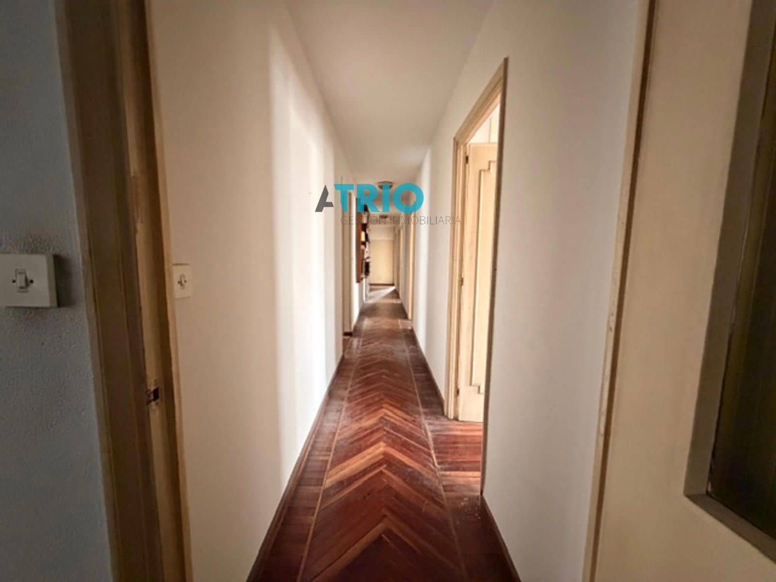 Ático de 5 habitaciones en Burgos ciudad en venta - 340.000 € (Ref: 9654501)