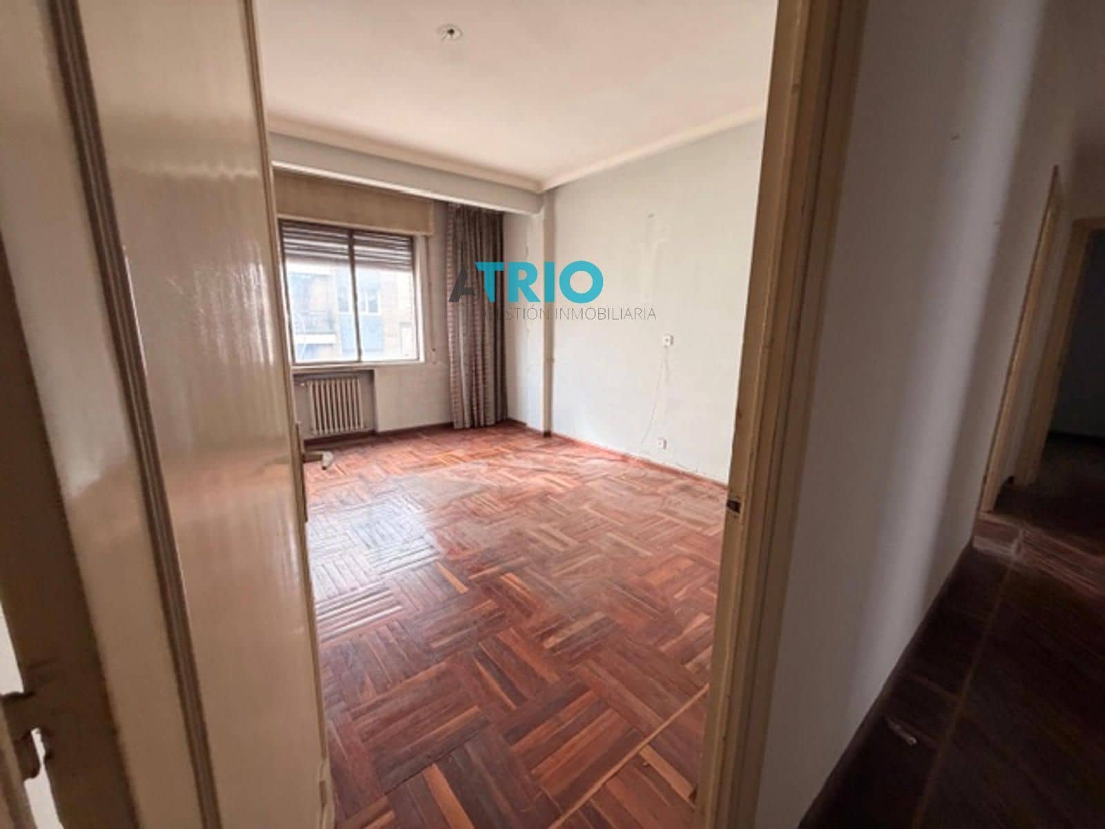 Ático de 5 habitaciones en Burgos ciudad en venta - 340.000 € (Ref: 9654501)