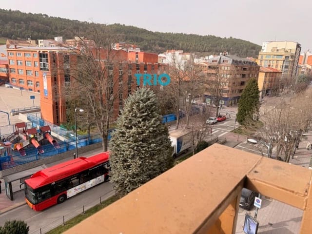 Ático de 5 habitaciones en Burgos ciudad en venta - 340.000 € (Ref: 9654501)