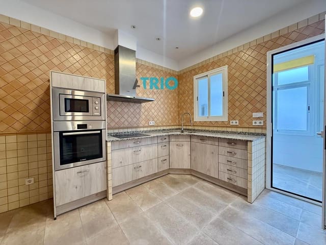 3 sypialnia Penthouse na sprzedaż w Santa Catalina, Palma de Mallorca z garażem - 845 000 € (Ref: 9664360)