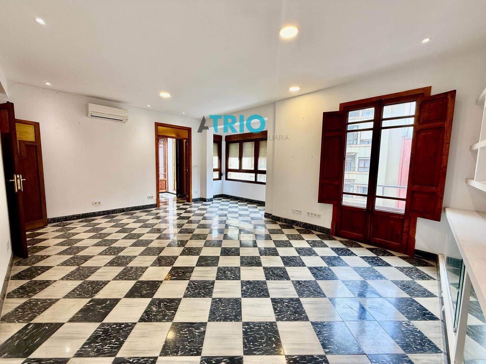 3 sypialnia Penthouse na sprzedaż w Palma de Mallorca z garażem - 845 000 € (Ref: 9664360)