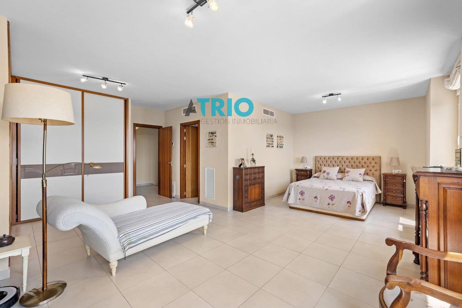 4 camera da letto Villa in vendita in Genova con piscina garage - 1.380.000 € (Rif: 9669437)