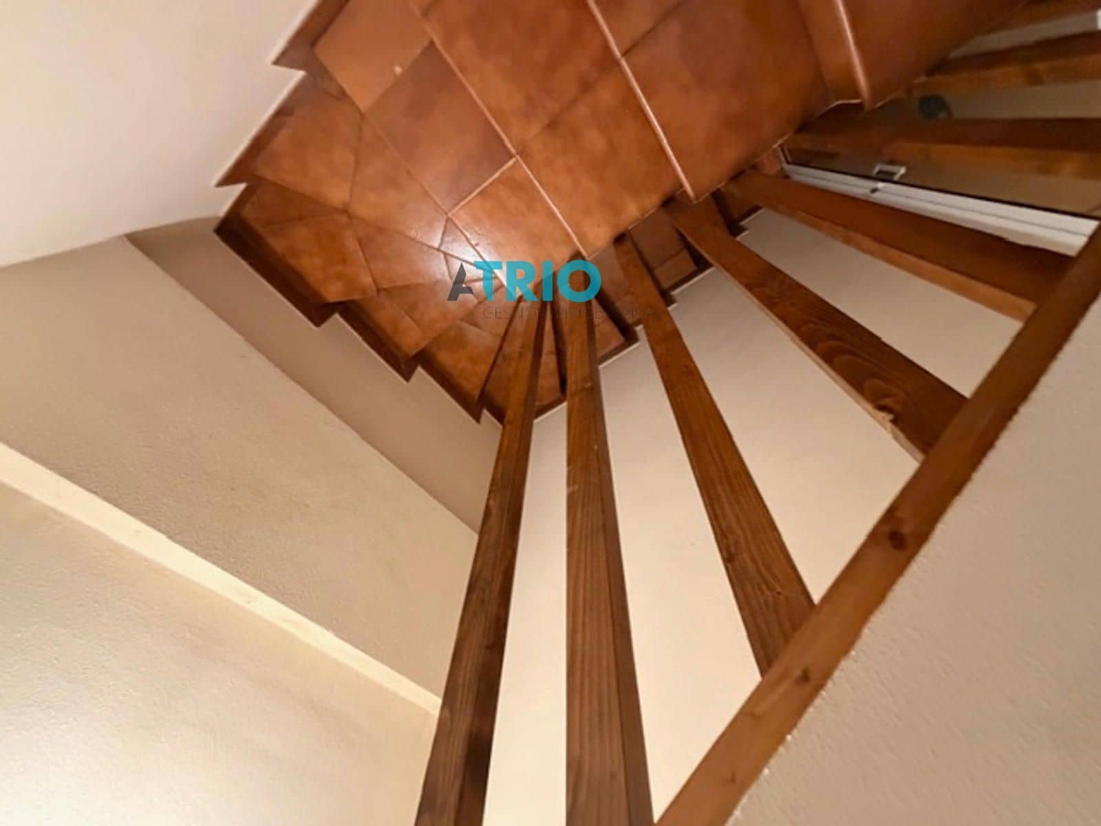 Casa de 6 habitaciones en Burgos ciudad en venta con garaje - 299.900 € (Ref: 9675154)