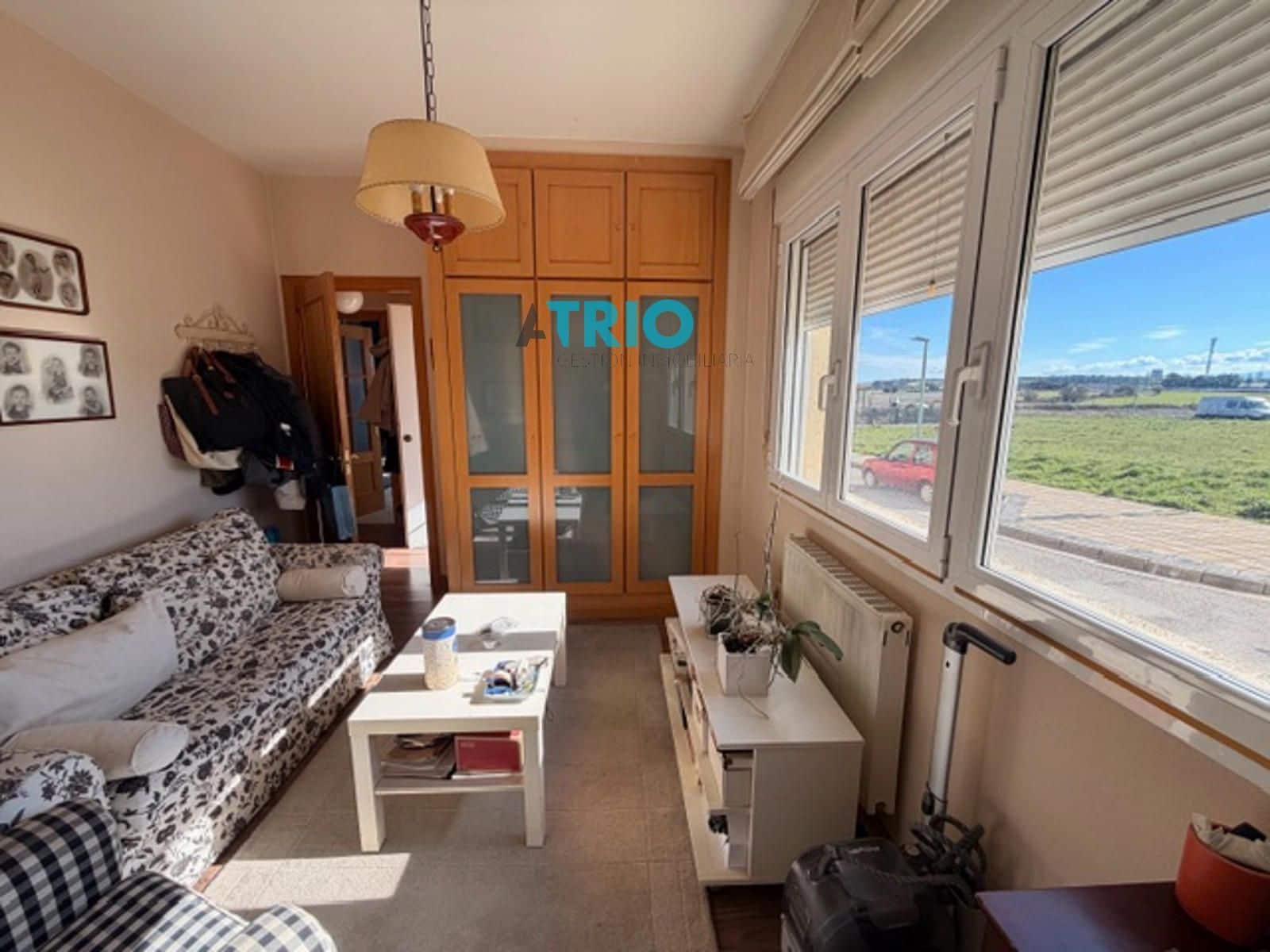 Casa de 6 habitaciones en Burgos ciudad en venta con garaje - 299.900 € (Ref: 9675154)