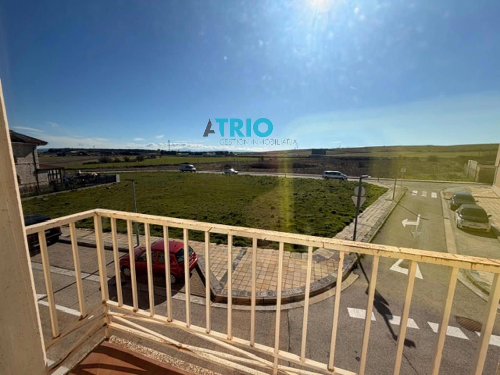 Casa de 6 habitaciones en Burgos ciudad en venta con garaje - 299.900 € (Ref: 9675154)