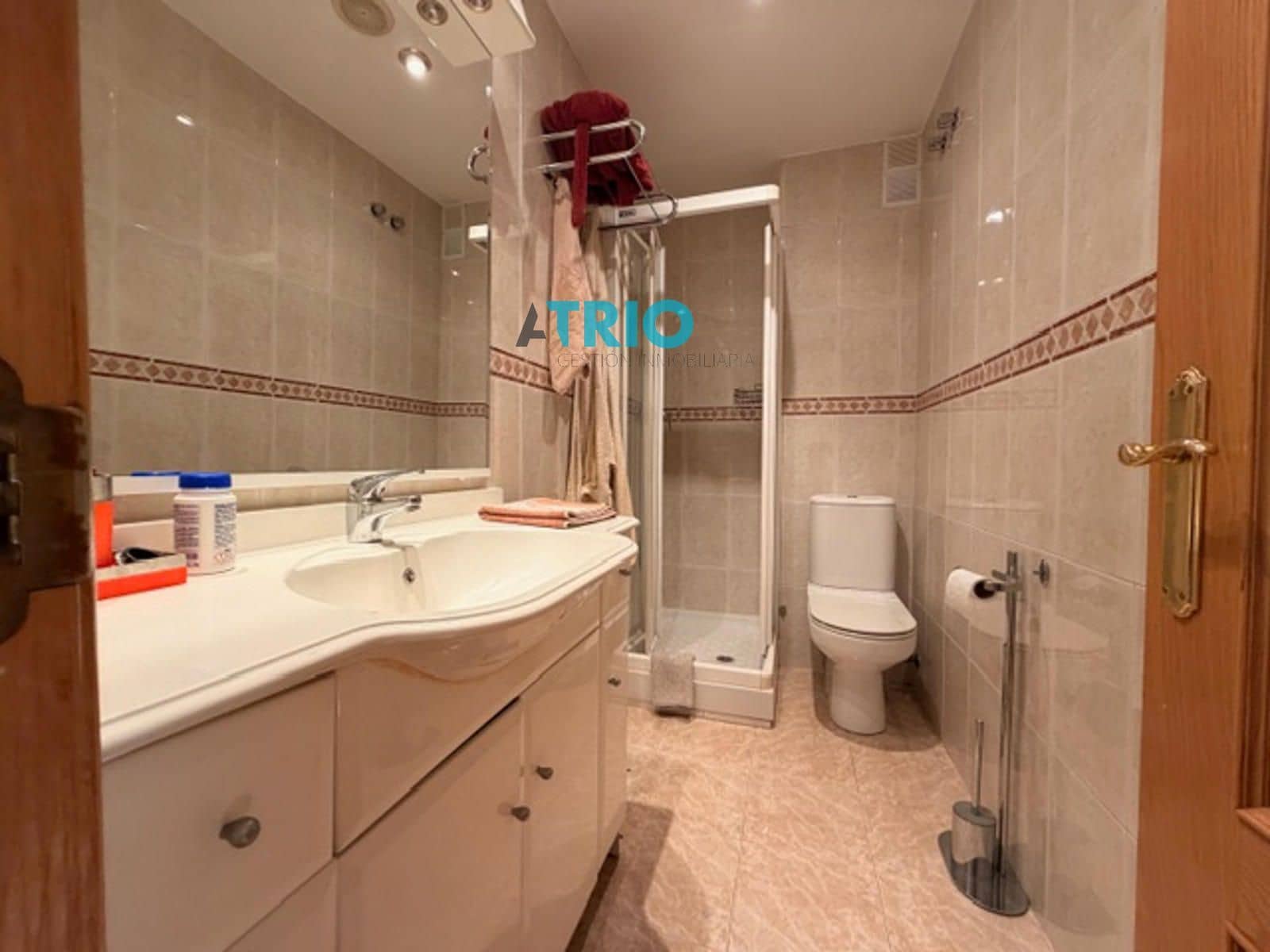 Casa de 6 habitaciones en Burgos ciudad en venta con garaje - 299.900 € (Ref: 9675154)