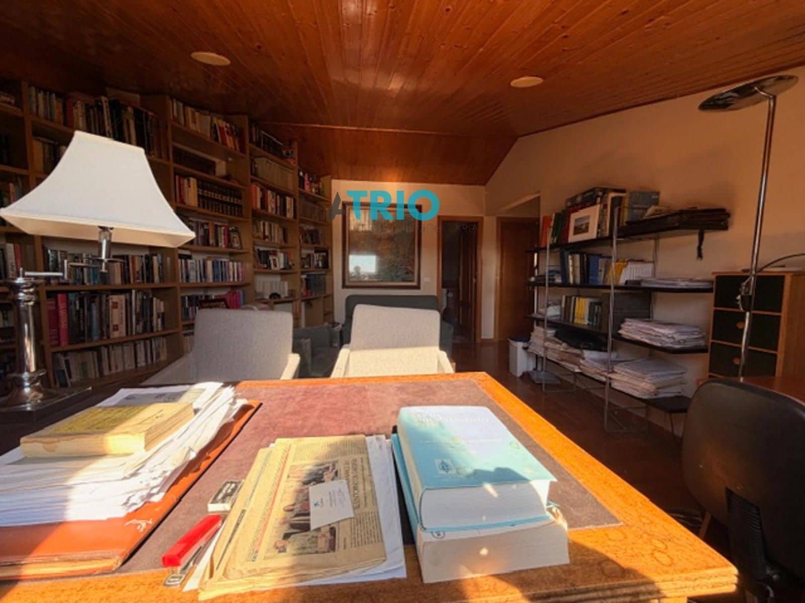 Casa de 6 habitaciones en Burgos ciudad en venta con garaje - 299.900 € (Ref: 9675154)