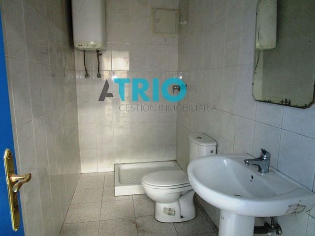 Kommersiell till salu i Burgos stad - 168 000 € (Ref: 9684390)