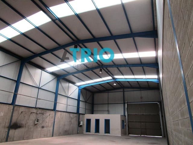 Kommersiell till salu i Burgos stad - 168 000 € (Ref: 9684390)