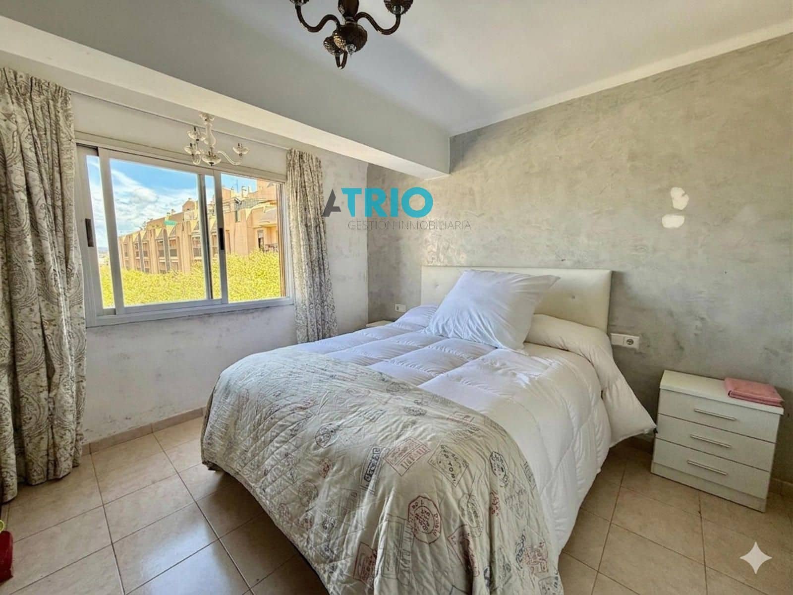 3 bedroom Flat for sale in Palma de Mallorca - € 295,000 (Ref: 9747255)