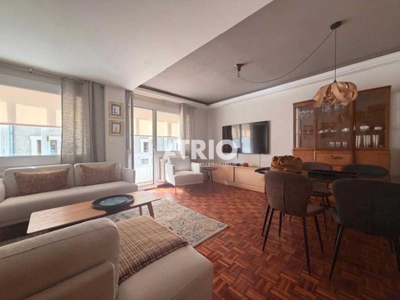 4 soverom Penthouse til leie i Burgos by - € 1 000 (Ref: 9756778)