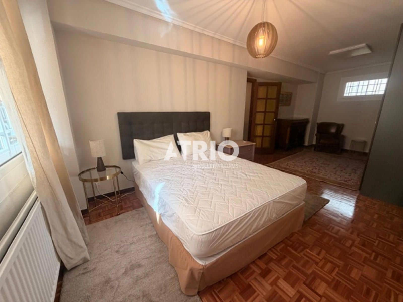 4 soverom Penthouse til leie i Burgos by - € 1 000 (Ref: 9756778)