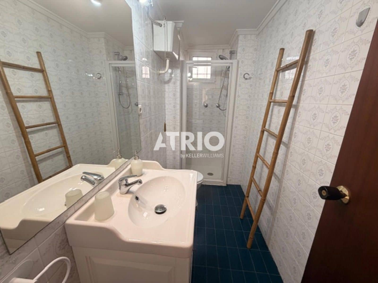 4 soverom Penthouse til leie i Burgos by - € 1 000 (Ref: 9756778)