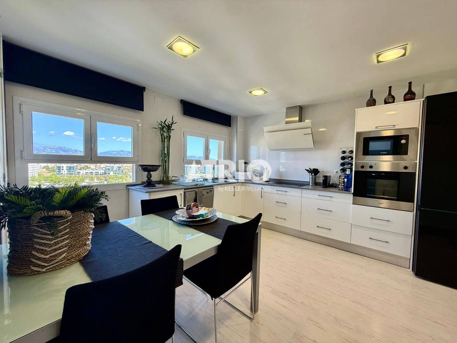 4 soveværelse Lejlighed til salg i Portixol med garage - € 1.600.000 (Ref: 9782375)