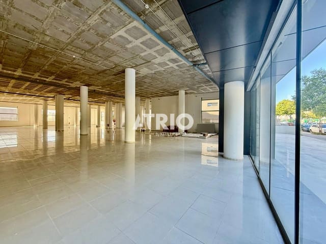 Commercial for rent in Palma de Mallorca with garage - € 20,000 (Ref: 9807289)