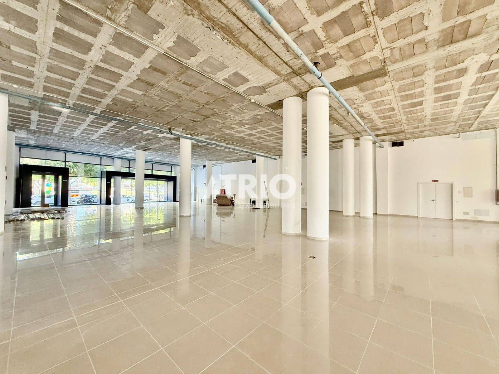 Commercial for rent in Palma de Mallorca with garage - € 20,000 (Ref: 9807289)