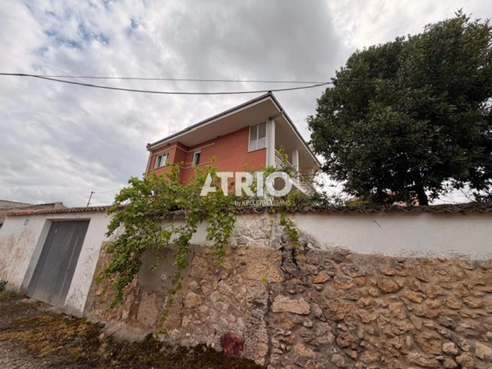 7 sovrum Villa till salu i Lerma med garage - 175 000 € (Ref: 9807539)