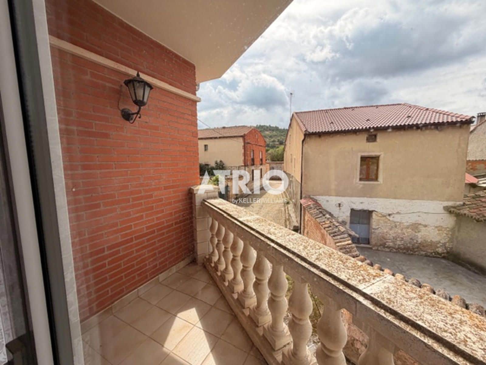 7 sovrum Villa till salu i Lerma med garage - 175 000 € (Ref: 9807539)