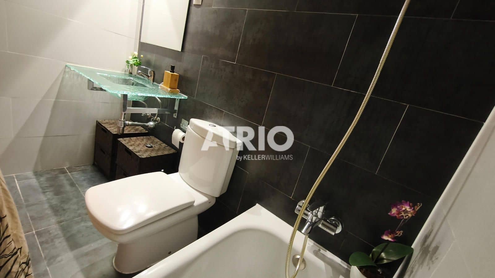 1 makuuhuone Asunto vuokrattavana paikassa Palma de Mallorca mukana uima-altaan 
autotalli - 1 350 € (Ref: 9819273)