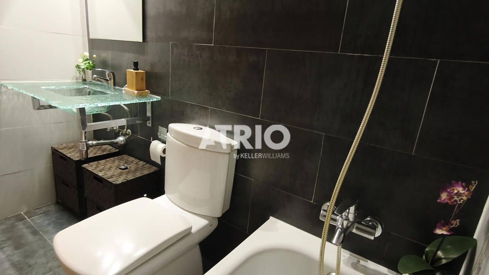 1 makuuhuone Asunto vuokrattavana paikassa Palma de Mallorca mukana uima-altaan 
autotalli - 1 350 € (Ref: 9819273)
