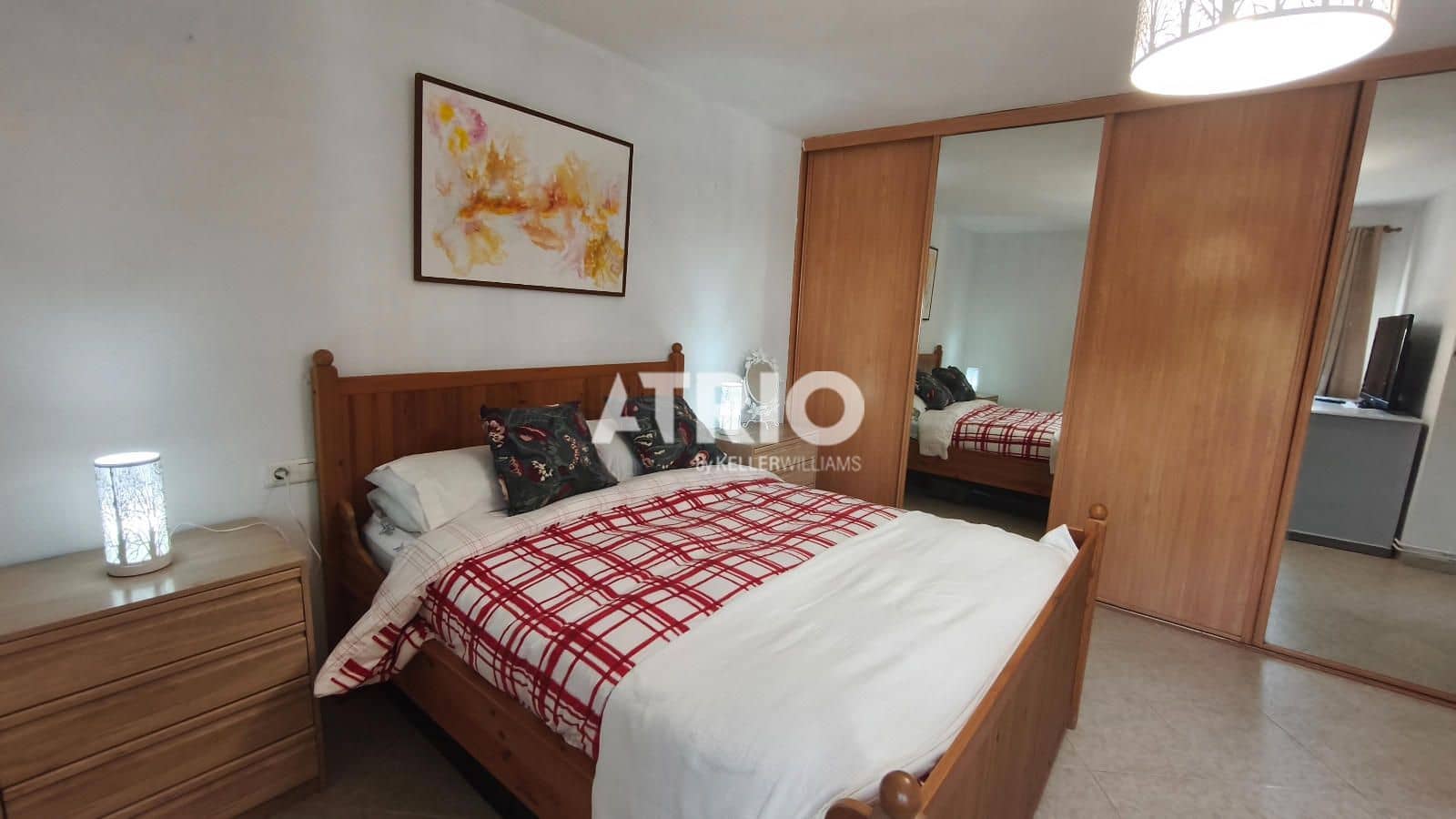 4 bedroom Villa for sale in Llucmajor with garage - € 695,000 (Ref: 9832987)