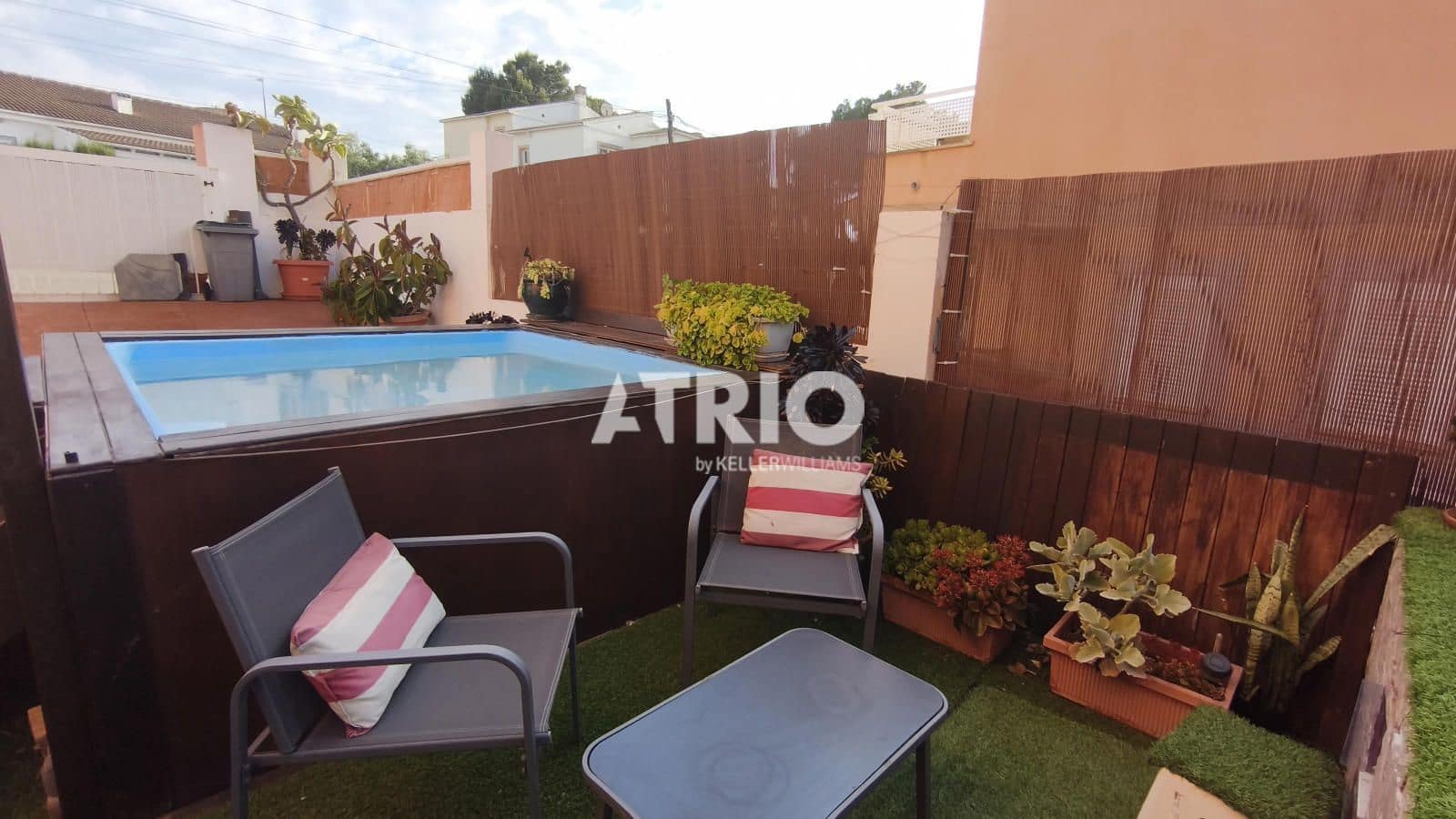 4 bedroom Villa for sale in Llucmajor with garage - € 695,000 (Ref: 9832987)