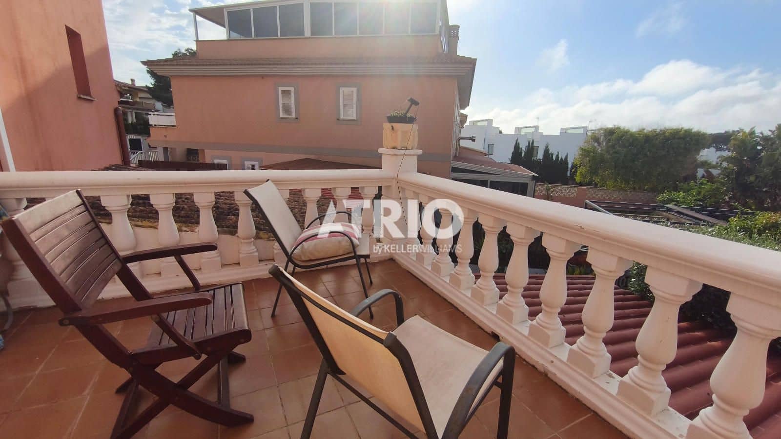4 bedroom Villa for sale in Llucmajor with garage - € 695,000 (Ref: 9832987)