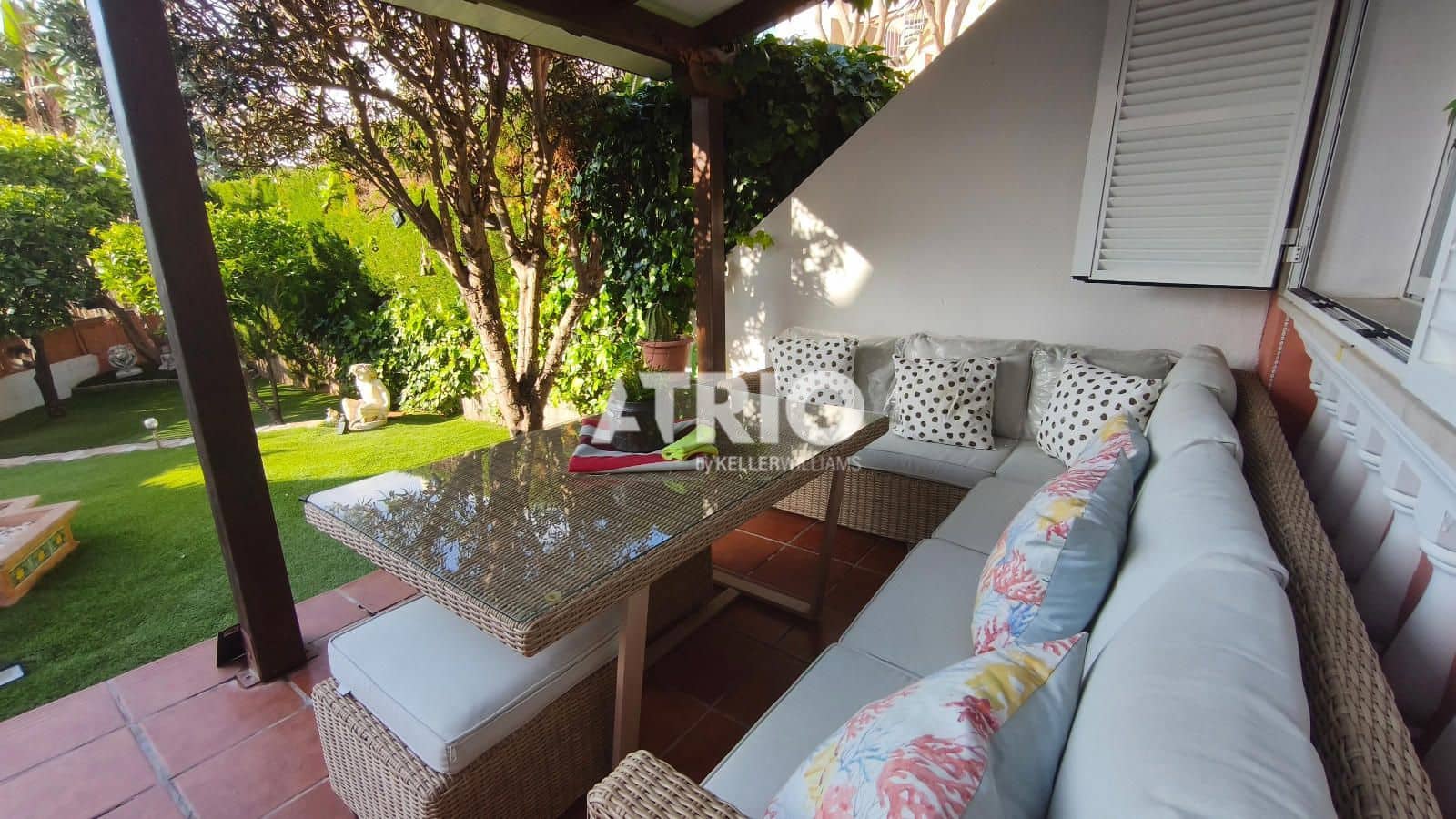 4 bedroom Villa for sale in Llucmajor with garage - € 695,000 (Ref: 9832987)