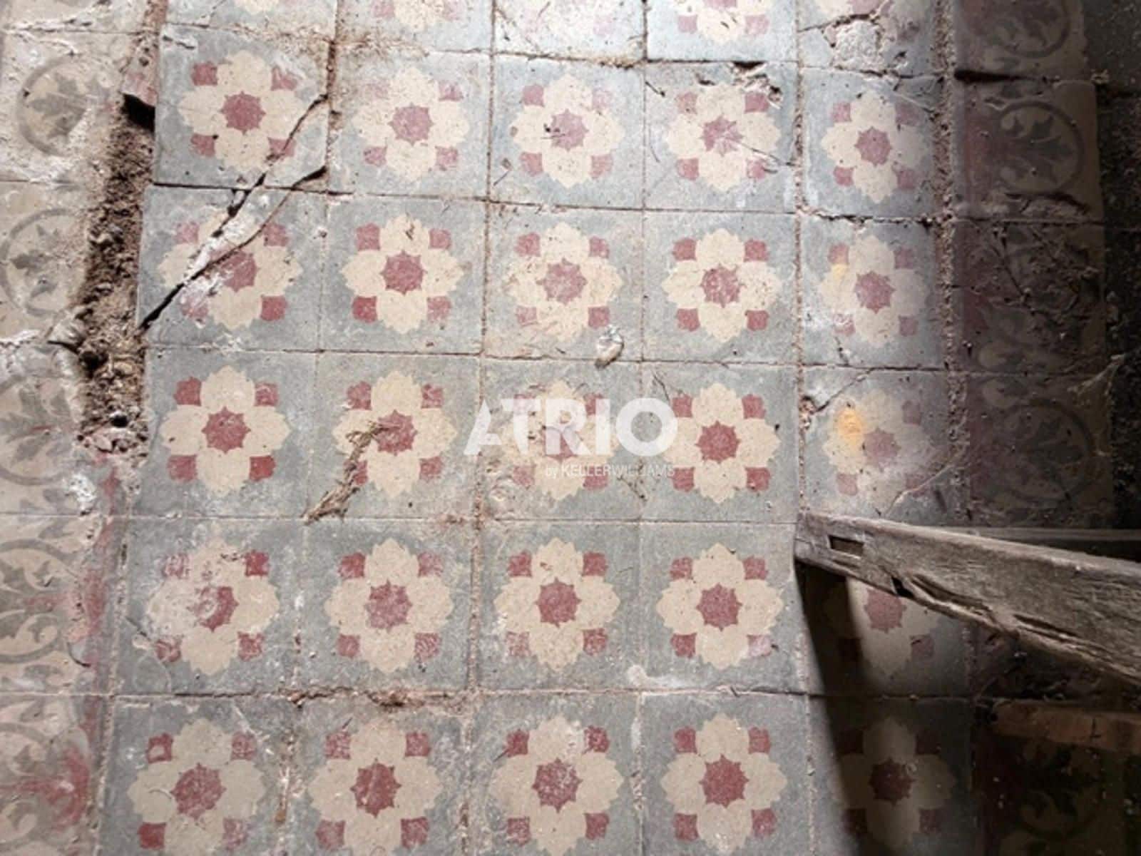 7 bedroom Villa for sale in Burgos city - € 75,000 (Ref: 9834305)