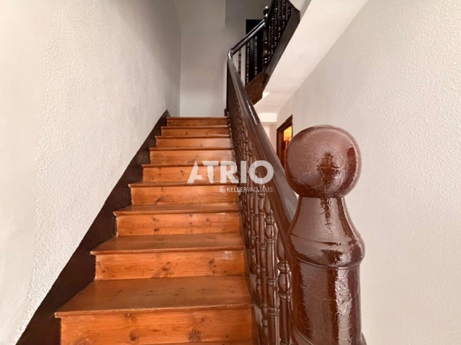 3 bedroom Flat for sale in Burgos city - € 45,000 (Ref: 9834873)
