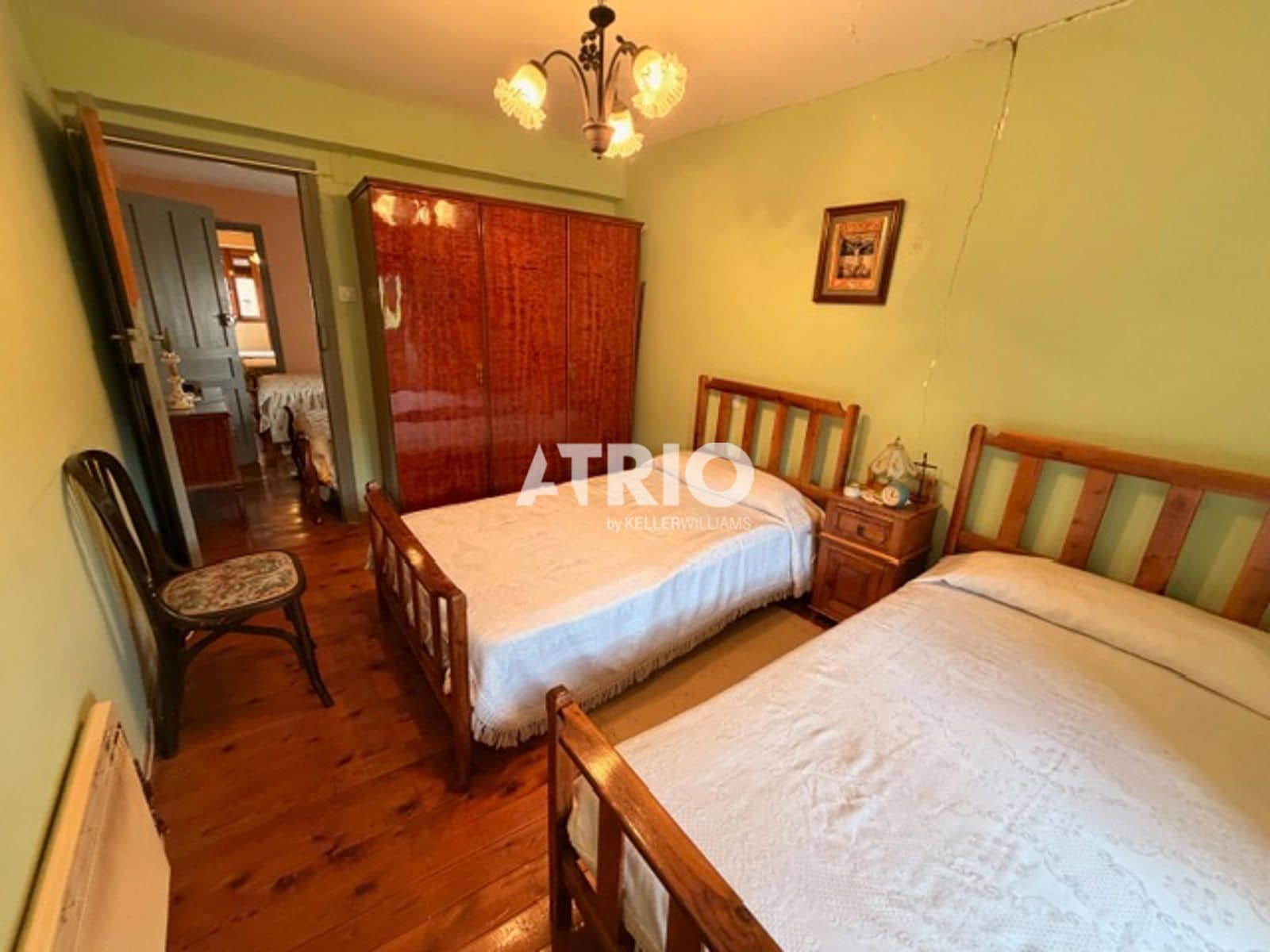 3 bedroom Flat for sale in Burgos city - € 45,000 (Ref: 9834873)