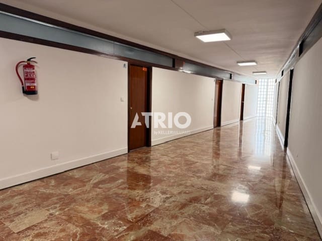 Kantoor te huur in Burgos stad - € 350 (Ref: 9844427)
