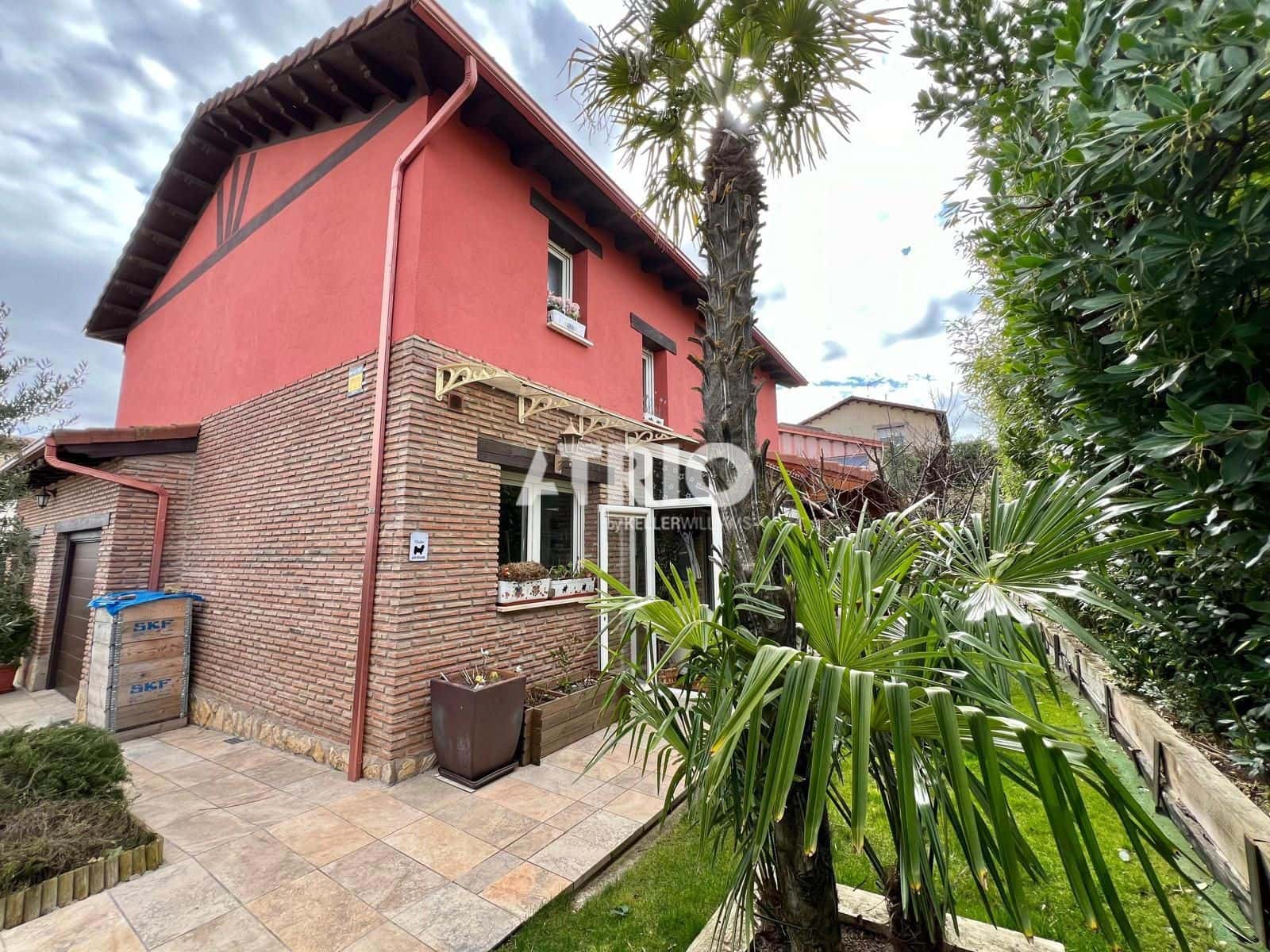 3 bedroom Villa for sale in Arcos with pool garage - € 360,000 (Ref: 9844700)