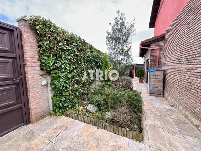 3 soveværelse Villa til salg i Arcos med swimmingpool garage - € 360.000 (Ref: 9844700)
