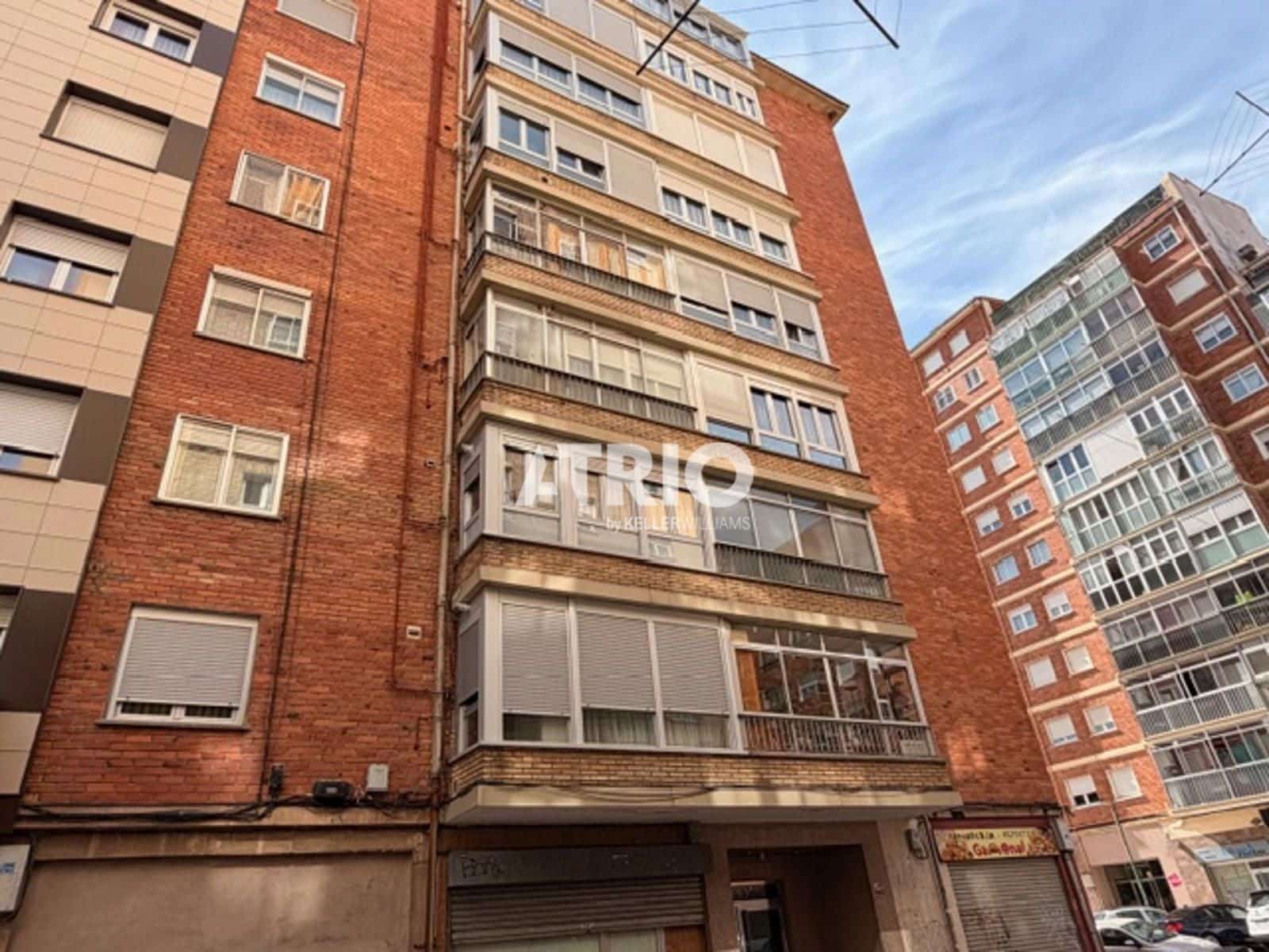 3 sypialnia Mieszkanie na sprzedaż w Miasto Burgos - 155 000 € (Ref: 9847762)