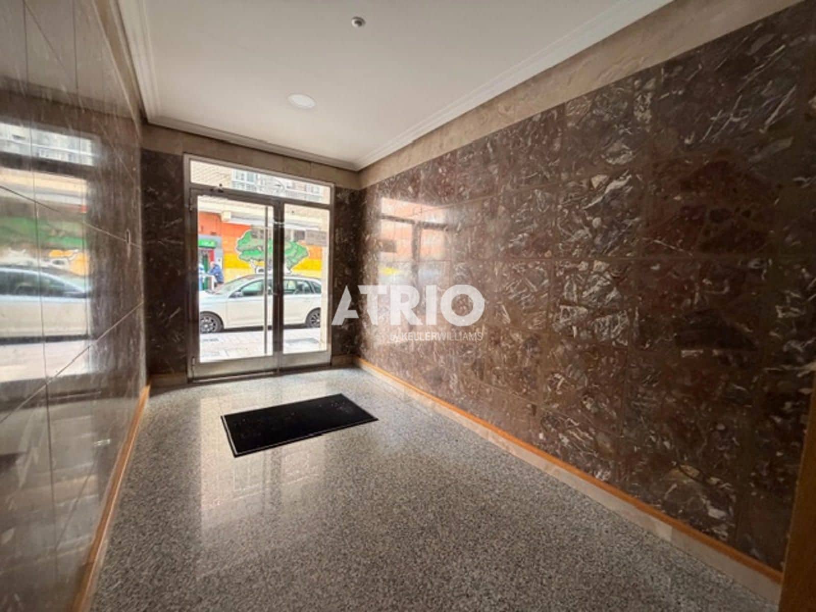 3 sypialnia Mieszkanie na sprzedaż w Miasto Burgos - 155 000 € (Ref: 9847762)
